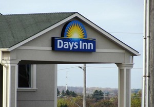 Days Inn by Wyndham Woodstock
