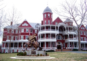 Best Western Plus Inn at Hunt Ridge