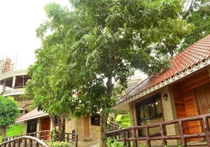 Sol Y Viento Mountain Hot Springs Resort