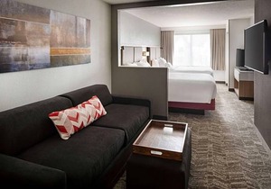 3-Star Hotel ∙ Sonesta Select Seattle Renton