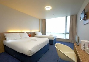 3-Star Hotel ∙ Travelodge Limerick Castletroy