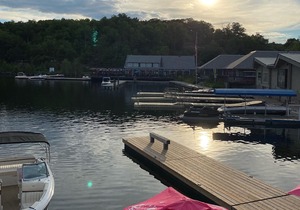2 bedroom apartment in the heart of Muskoka Lakes