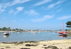 Vacation home Le Petit Bonheur (BRP210) in Brignogan-Plage - 5 persons, 3 bedrooms
