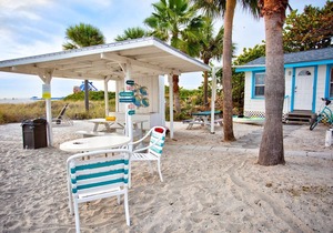 Beachfront Cottage - ON the Beach! A Break From The Usual Condo Or Hotel.