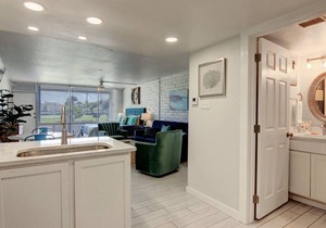 Shore Thing, amazingly remodeled studio unit at Sea Sands Condos!