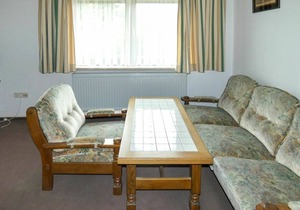 Lovely apartment for 2 guests with WIFI, TV, terrace, pets allowed and parking