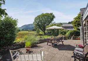 Bwythyn Y Wennol, BEDDGELERT