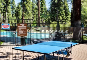 Charming Condo w/ Shared Hot Tub, Pool, Resort Amenities - Close to Ski & Beach