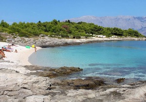 Two bedroom apartment with terrace and sea view Puntinak, Brač (A-718-d)