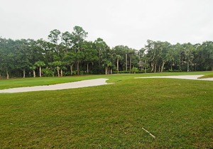 Beautiful 2 BR Villa! Neighborhood Pool! Amenity Cards Included! Close to Beach!