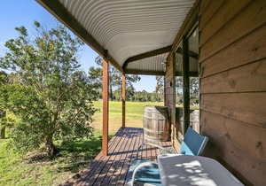 Self contained country cottage set on 40 acres