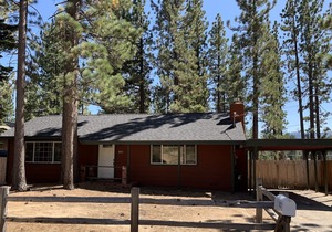 Beautiful 2 bedroom home with fabulous mountain views