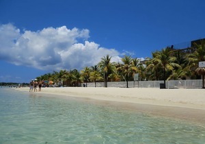 NO RESORT FEE, NO HIDDEN FEES AT CHECKOUT, NEW ELEVATOR Building 7