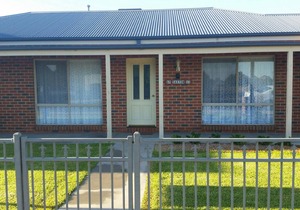 Numurkah Self Contained Apartments - The Saxton