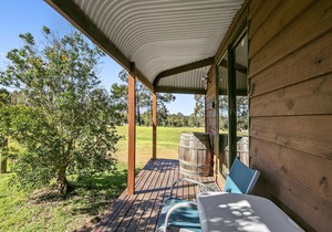 Self contained country cottage set on 40 acres