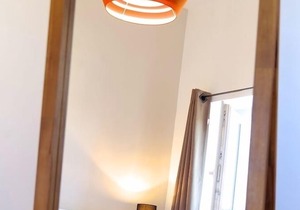 Lovely duplex in old building, renovated