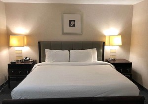 Days Inn by Wyndham Fredericton