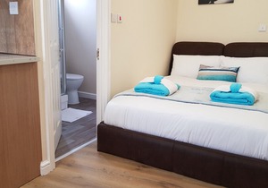 TUii Appart 109, Cleveleys road Holbeck