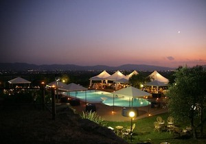 Studio "Farm CASALBOSCO" an ancient medieval village in the countryside