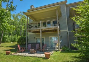 Serenity Summit Five-Bedroom Holiday Home