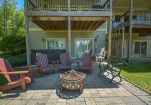 Serenity Summit Five-Bedroom Holiday Home