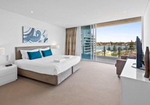 Bayview 608