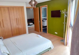 One bedroom appartement with sea view enclosed garden and wifi at Casablanca