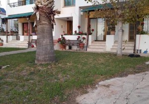 Pomos Sunset Apartments