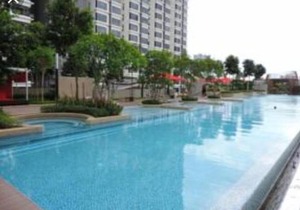Eve Suite PJ Ara Damansara next to LRT station