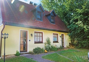 Holiday Home Mitwitz with a Fireplace 09