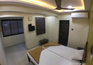 Hotel Shalimar