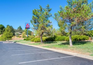 Motel 6 Redding South
