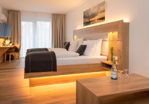 Four Stars by City Hotel