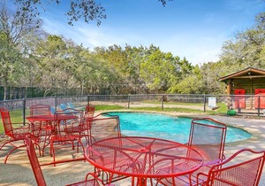 Wimberley Log Cabins Resort and Suites - Unit 2
