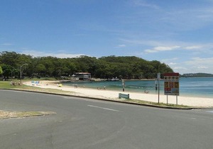 13' Mistral Court', 17 Mistral Close - walk across to Little Beach!