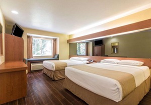 Microtel Inn and Suites Ocala