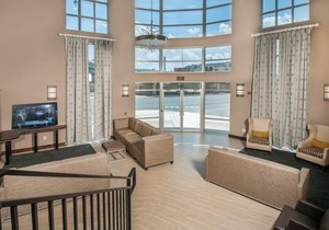 Holiday Inn Express Hotel & Suites San Antonio - Rivercenter Area