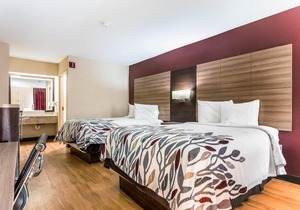 Red Roof Inn & Suites Texarkana