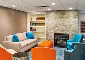 Holiday Inn Express & Suites Burlington - Mount Holly