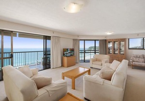 Burleigh Esplanade Apartments