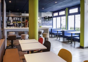 ibis budget Courbevoie Paris