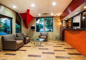 Howard Johnson by Wyndham North Plainfield
