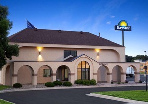 Days Inn by Wyndham Austin