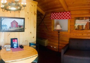 Cabin Creek Inn