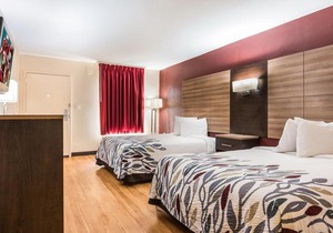 Red Roof Inn & Suites Texarkana