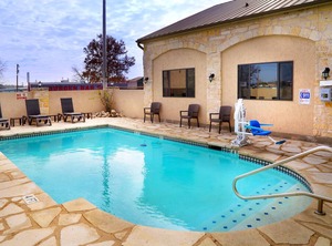 Days Inn | Llano