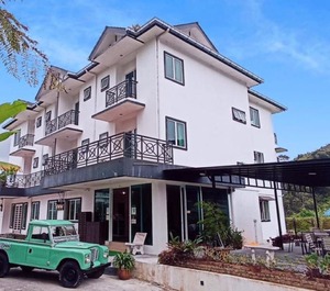 Mentigi Guesthouse 