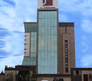 Clarks Inn Kaushambi 