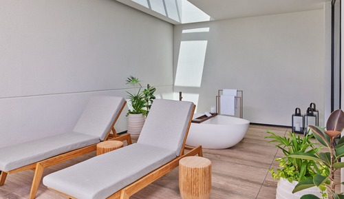 Suite, 1 King Bed, Non Smoking, Ocean View (Bathtub)
