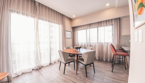 Apartment, Smoking